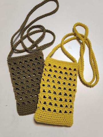 珍珍日上 - 方便手機包，釋放雙手