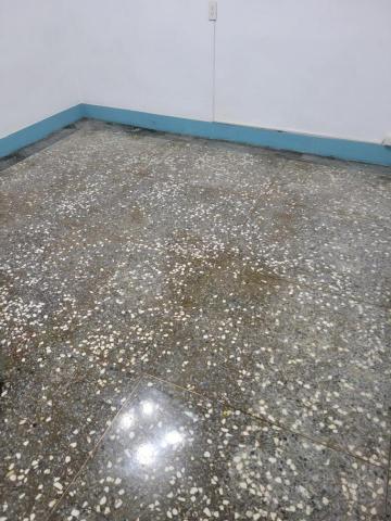 鴻駿 - 地坪打蠟