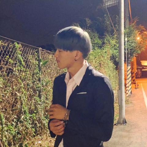 提供物流到府收件服務的專家bear