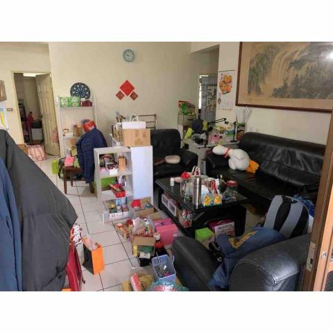 莫整理起來！整理師小莫 - 客廳 before 