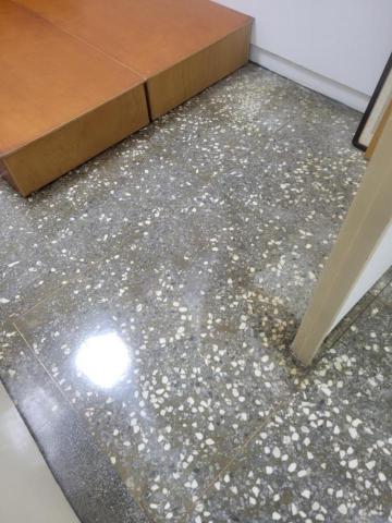 鴻駿 - 地坪打蠟