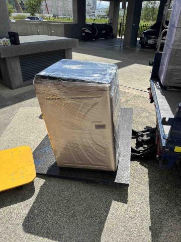 心專業搬家公司-全心企業社 - 洗衣機包膜保護