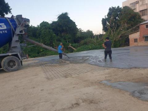 鑫泓工程 - 空地，灌漿