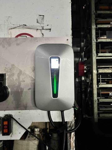 安菲充電 - 充電樁安裝