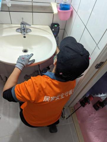 居安照護-北投店 - 專業壁體探測