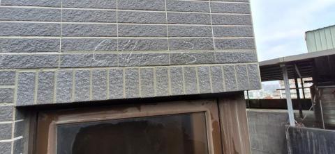 賴先生 - 高空作業（磁磚修繕