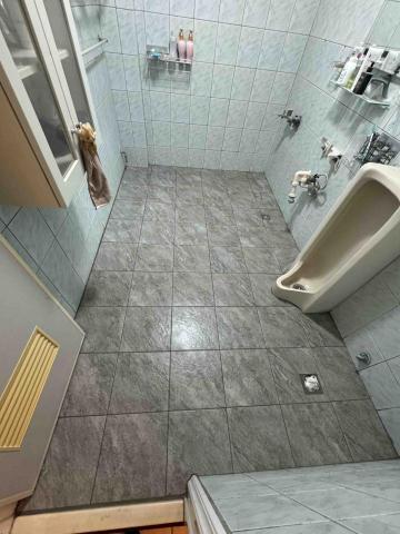 吳振斌 - 浴室地板翻新