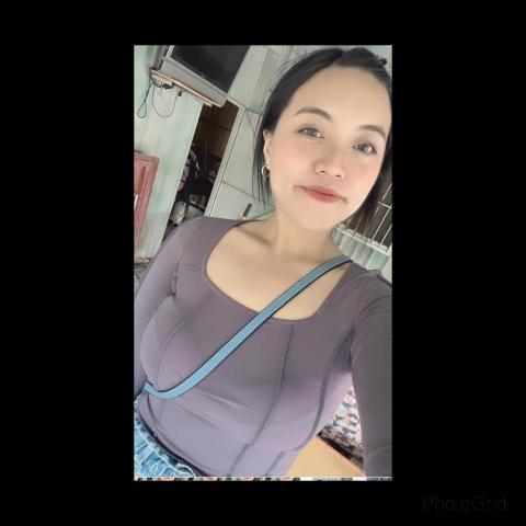 提供一日代班服務的專家何柔靚