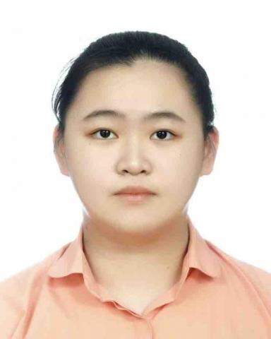 提供獵人國語服務的專家簡妤安