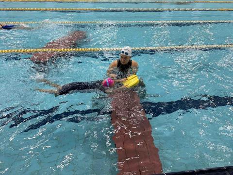 杰倫游泳教室 - 