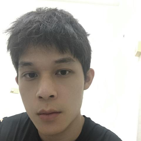 提供重訓鞋服務的專家文遠