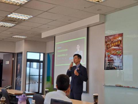 游智豪 - 金融相關公司行號特約財經講師