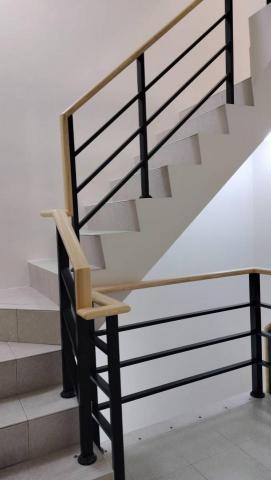 佑馥企業有限公司 - 透天居家日式扶手