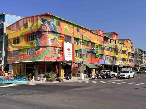 寒藝靈彩有限公司 - 高雄都更計畫-前鎮魚港 寒藝靈彩有限公司 - 高雄都更計畫-前鎮魚港