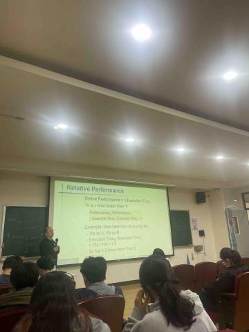 賴世勳 - 本系的課程