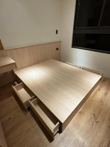 德康美系統櫃烏日店 - 德康美烏日店 主臥室床架和床頭背板 德康美系統櫃烏日店 - 德康美烏日店 主臥室床架和床頭背板