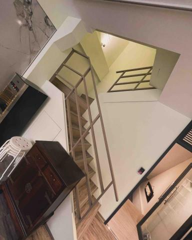 勤祥工程行 - 客制烤漆樓梯扶手