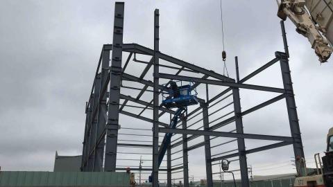 勤祥工程行 - 廠房吊裝