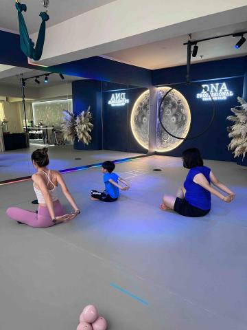 DNA Professional Training Club -  親子體適能