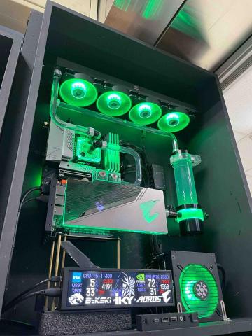 艾諾優數位-黃專員 - 