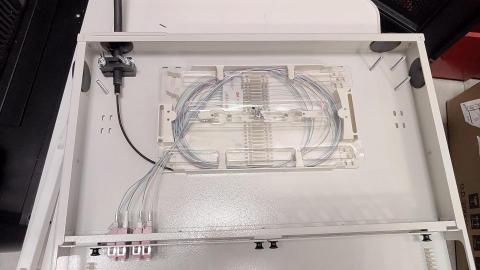 桀銳科技有限公司 - 光纖熔接