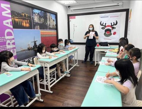 Becky - Teaching Christmas activities