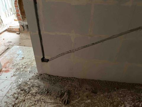 私家電匠⋯劉 - 延平北路社子區
插座、打石