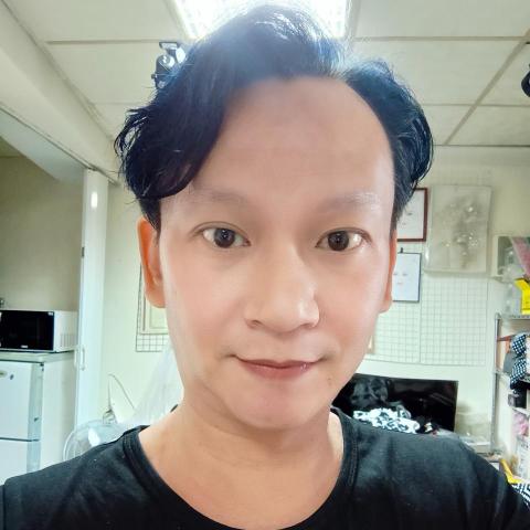 提供行李托運服務的專家陳志鴻