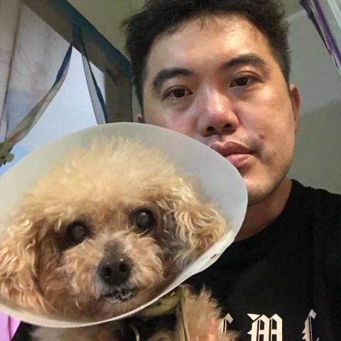 提供塗鴉服務的專家魏均帆