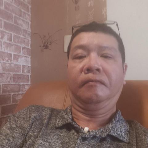 提供腳底服務的專家陳先生