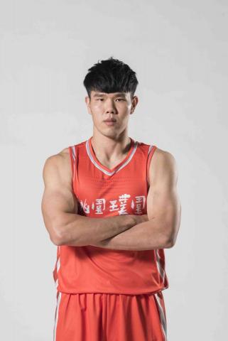 朱恩麟 - 比在線都還專業的籃球教練