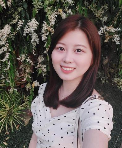 高芷涵 - 親切的笑容讓您上課不會有壓力噢！