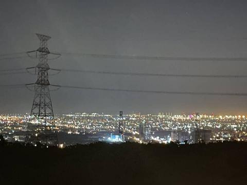 PLUTO - 台中都會公園夜景