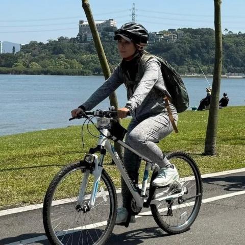 提供文件翻譯服務的專家黃瑋茹