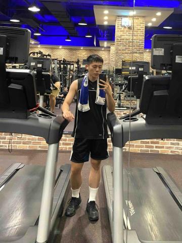 周睿騰 - 生活照 周睿騰 - 生活照