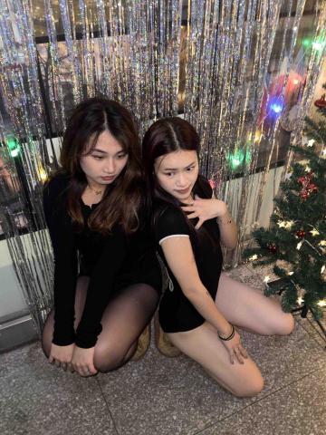 Sally - 受邀至法文系聖誕趴表演嘉賓