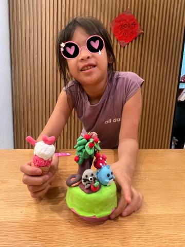 莉莉安Lilian - 7歲女孩兒的角落生物音樂盒