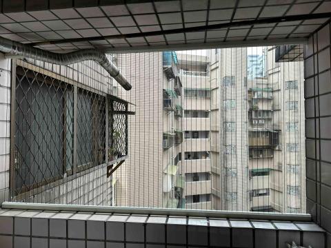 寶安隱形鐵窗 - 淡水-施工後