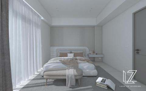 櫳澤室內空間設計 - 【 雲林 ‧ 雲品苑 】
主臥房-
一日辛苦的工作後，緊繃的情緒與壓力需要放鬆。讓主臥成為全然放鬆的紓壓空間必不可少。主牆用色上，以柔和且溫暖的奶茶色線條造型背牆為基底，堆疊淺灰木紋的床背板，簡約並有層次。大面寬的衣櫃與床背板使用同色系板料，空間上視覺放大，不壓迫。