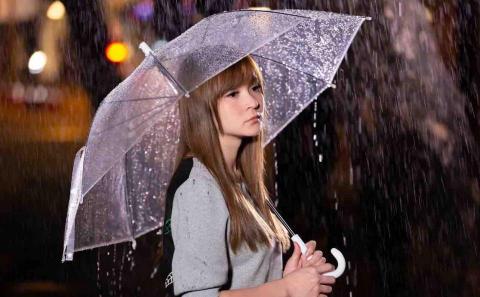 富彩容-造型靓扮美學中心..附設輕 spa 美妍 -  富彩容-造型靓扮美學中心..附設輕 spa 美妍 -