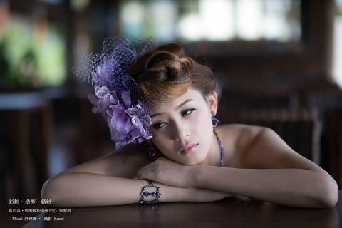 富彩容-造型靓扮美學中心..附設輕 spa 美妍 -  富彩容-造型靓扮美學中心..附設輕 spa 美妍 -