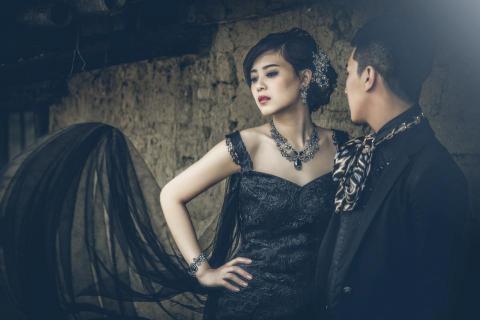 富彩容-造型靓扮美學中心..附設輕 spa 美妍 -  富彩容-造型靓扮美學中心..附設輕 spa 美妍 -