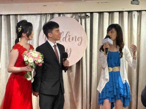 夏蕊全方位活動主持 /全方位活動企劃/場地佈置/水中模特兒 - 婚禮互動小遊戲