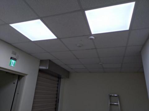 蘇 榮海 - 生技產業照明系統