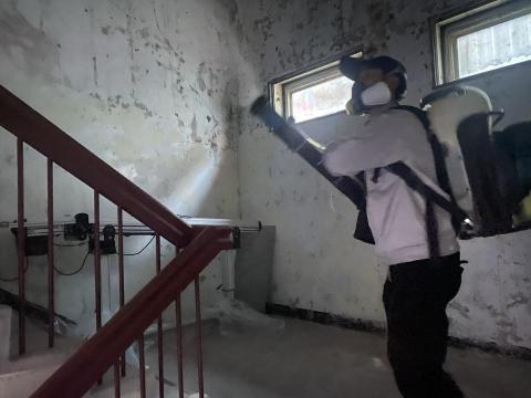 朝華專業除蟲-邱先生 - 