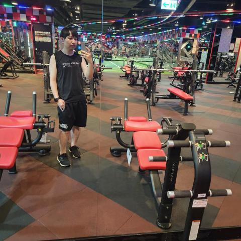 提供docker路由器服務的專家吳偉誠