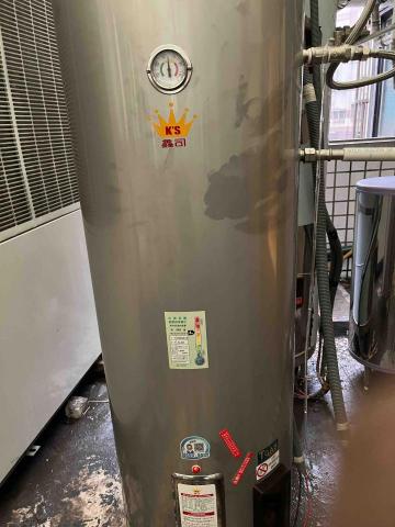 私家電匠⋯劉 - 大安區儲熱水桶更新安裝完成