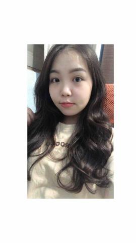 提供兼職打工高雄服務的專家許怡萱