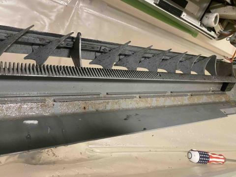 恆源家電-冷氣安裝保養、家電清洗保養 - 水盤清洗前