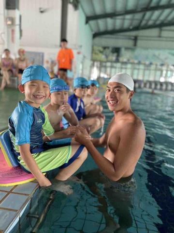 英其游泳教學 - 